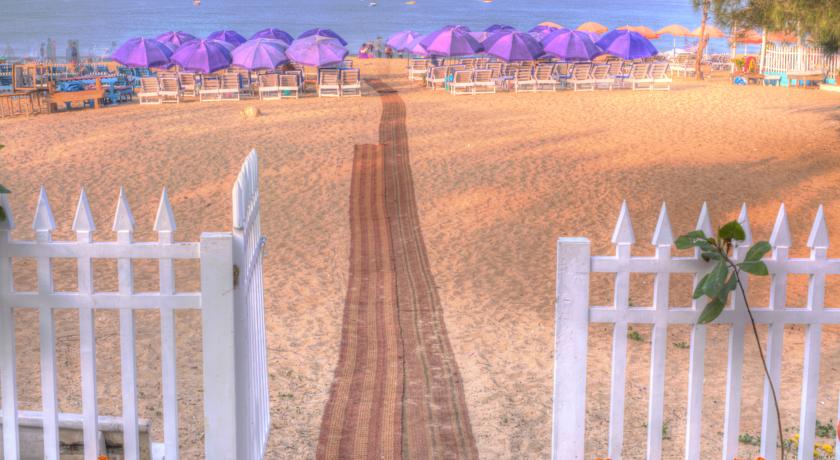 отель Estrela Do Mar Beach Resort