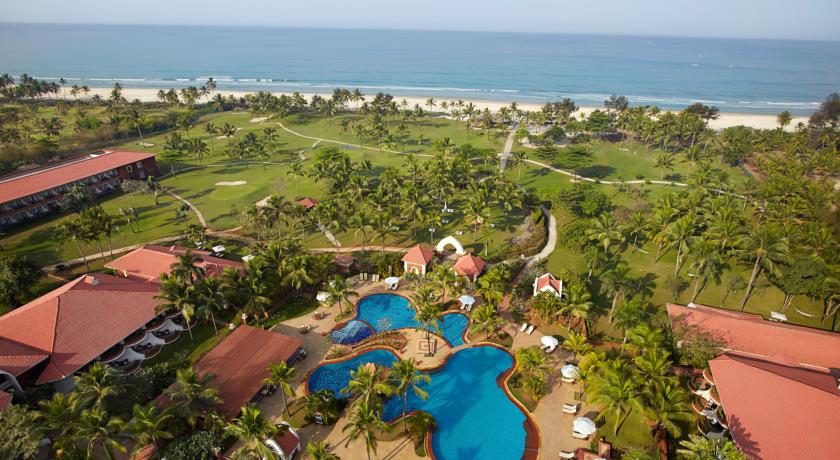 отель Ramada Caravela Beach Resort
